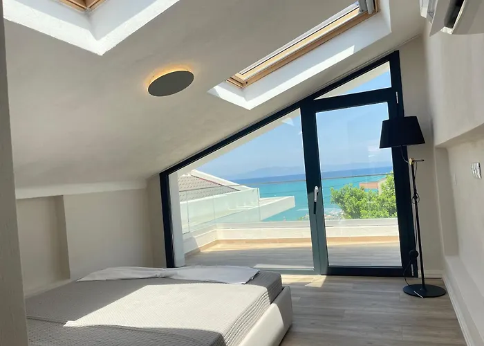 Villa Gaia By The Sea